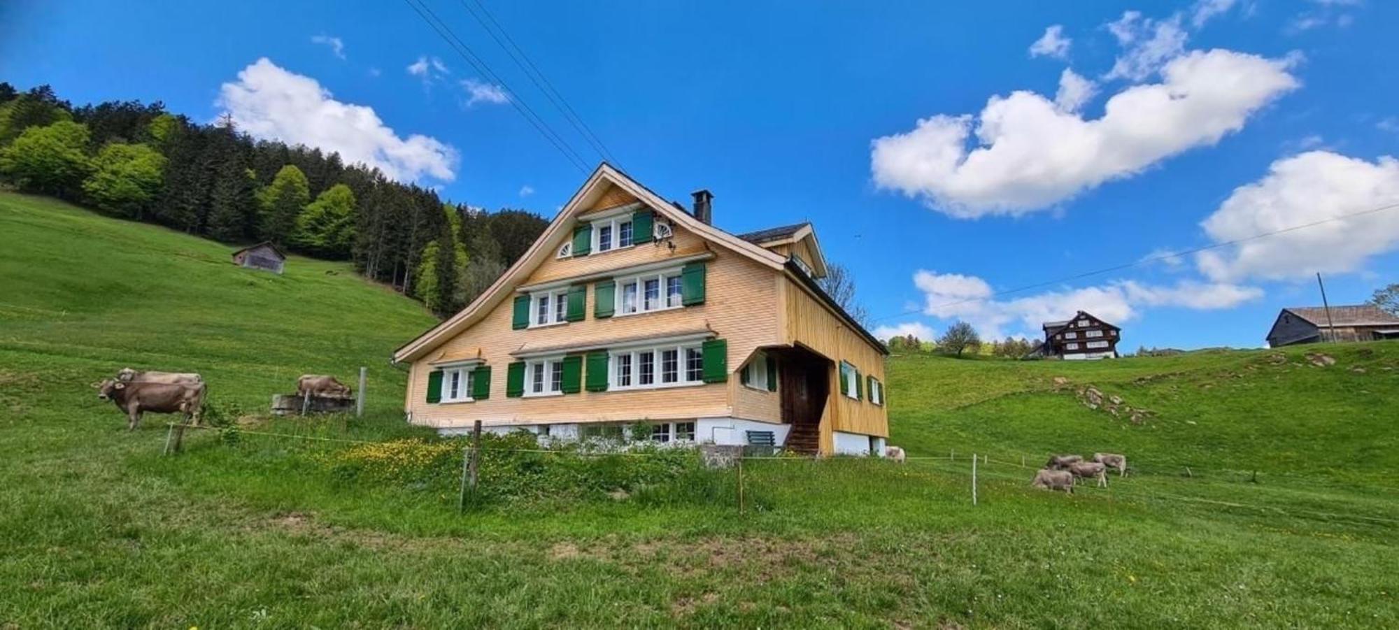 Ferienhaus Seuzach Nesslau Luaran gambar
